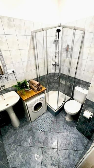 Marszalkowska 140 , Metro Swietokrzyska วอร์ซอ ภายนอก รูปภาพ